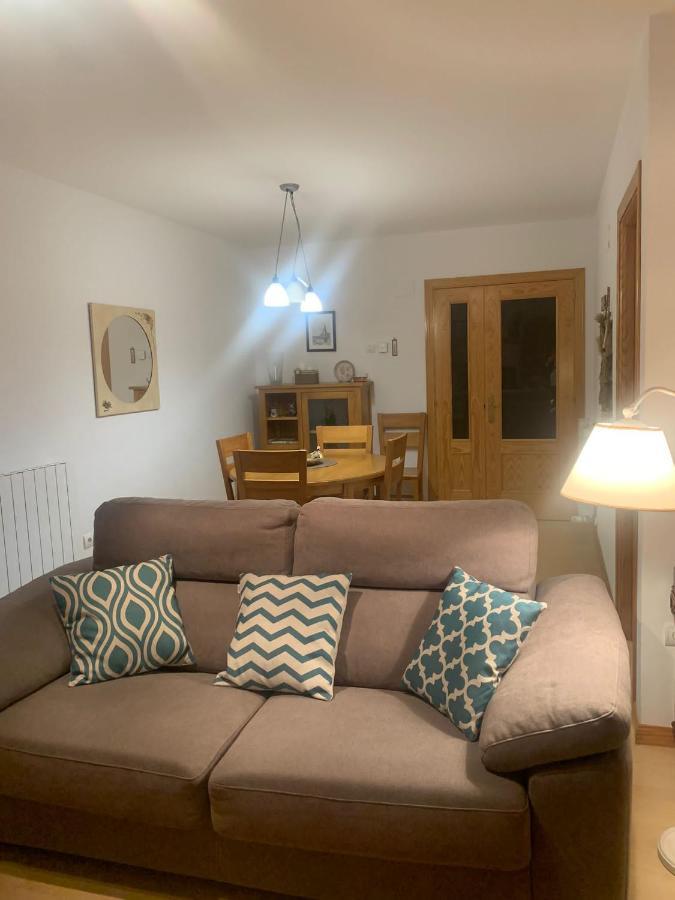 Penas De Aia Apartment Jaca Luaran gambar